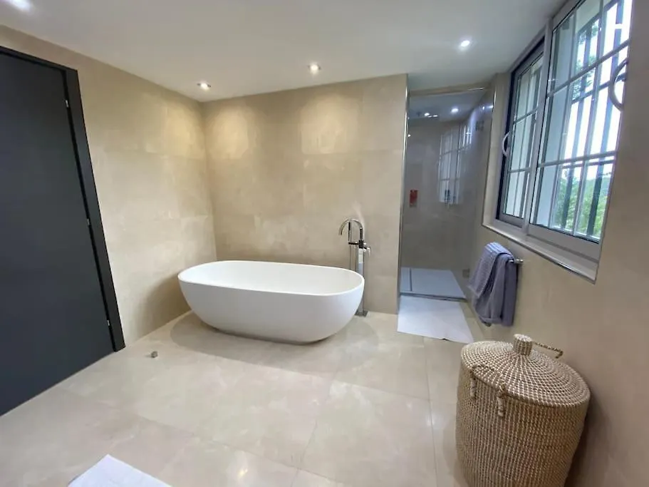 Villa Lion, Gorgeous Villa In Le Cannet Overlooking Cannes