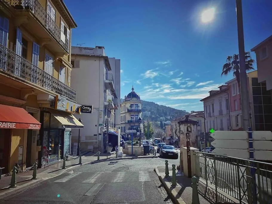 Villa Lion, Gorgeous Villa In Le Cannet Overlooking Cannes